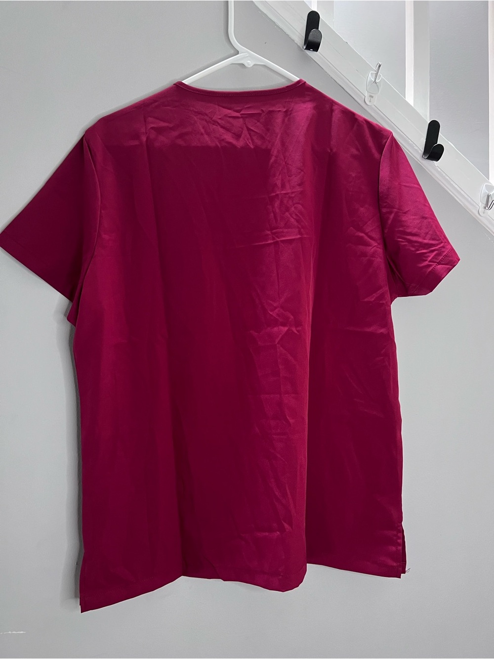 0038: Magenta Women's Scrub Top & Pants with Cargo Pockets Set            Size M - Picture 6 of 14